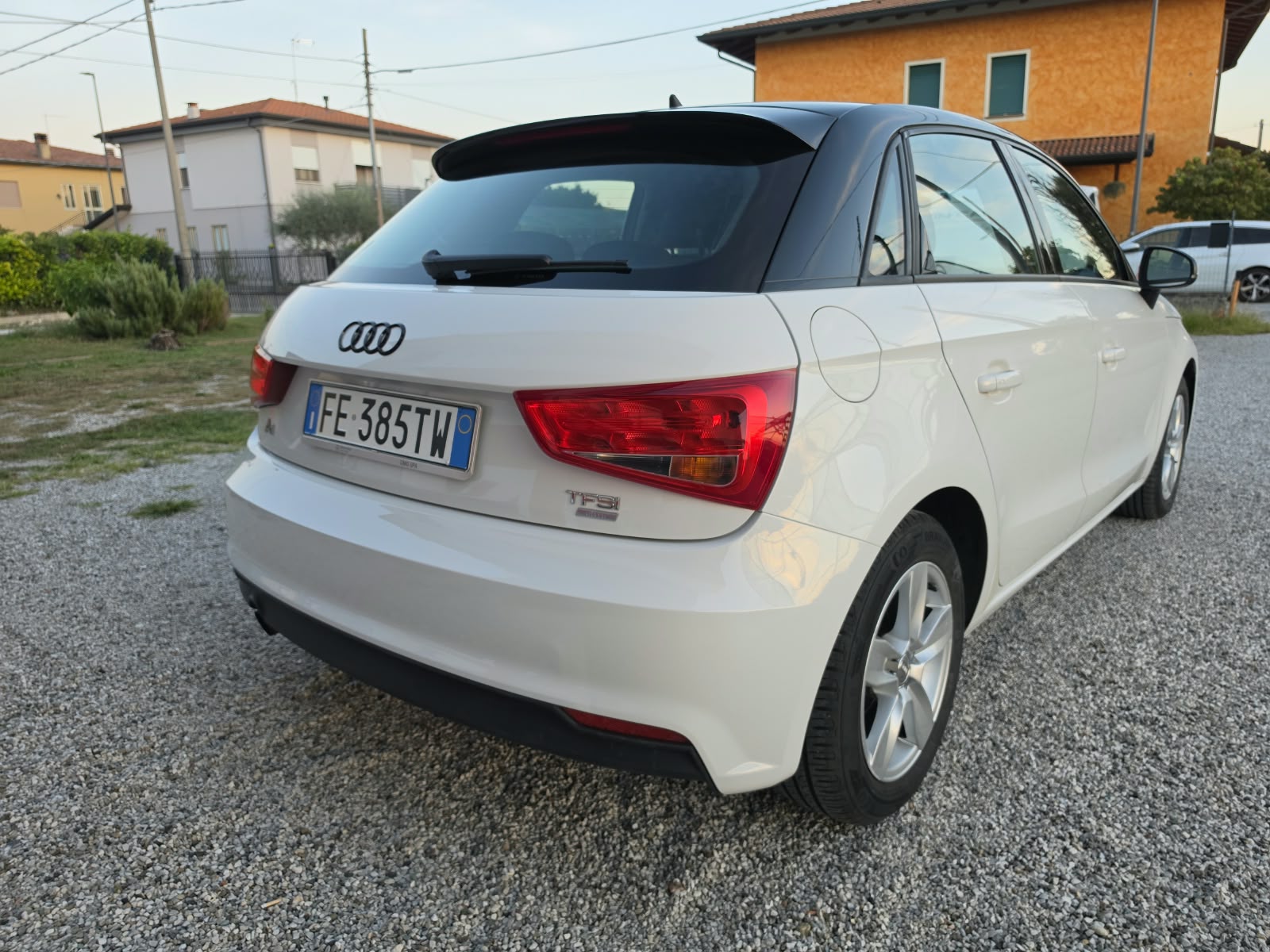 Audi A1 Sportback 1.0 TFSI usata — foto 11